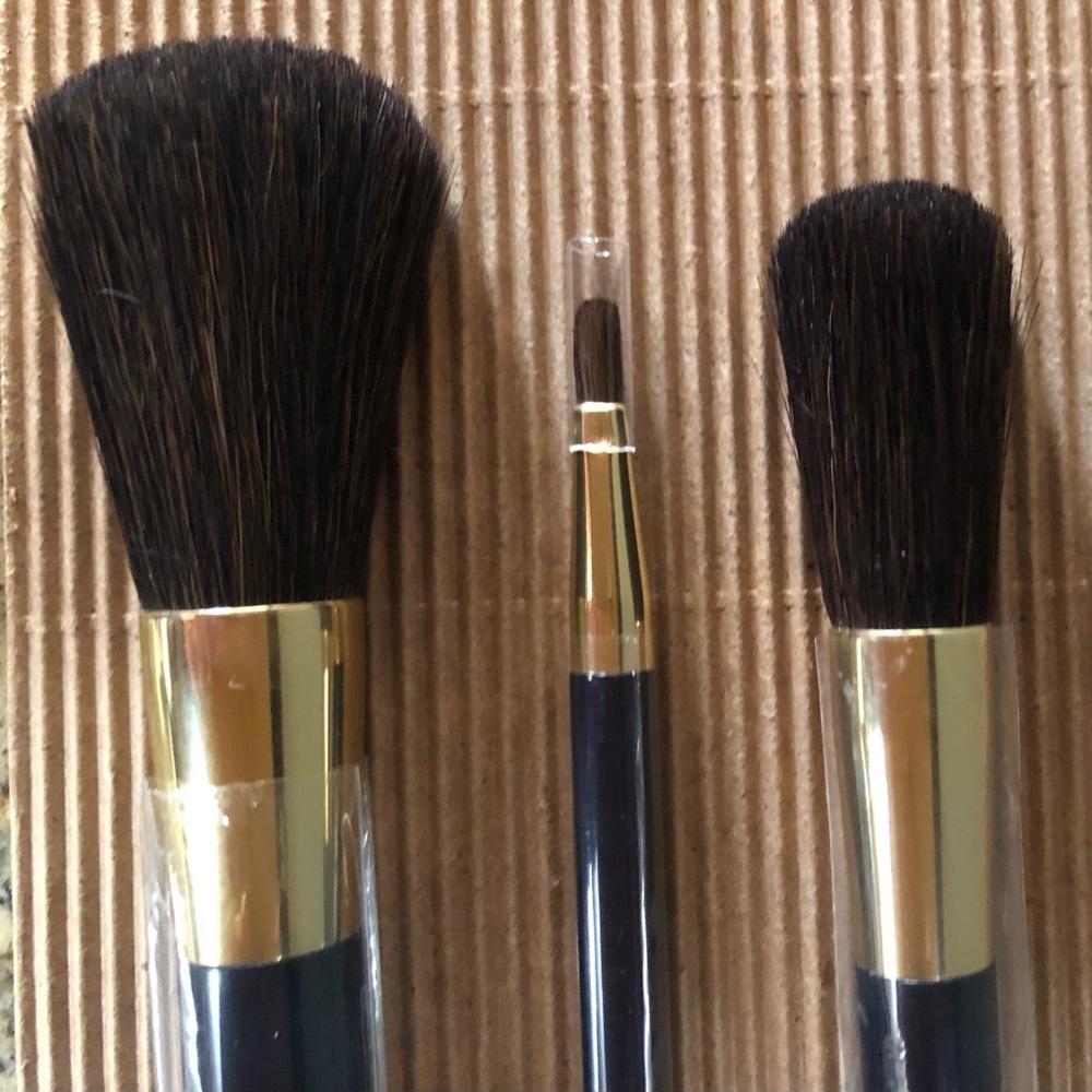 ESTEE LAUDER Makeup Brushes Set- Powder, Blush, Lip Brush- New/ Original Package